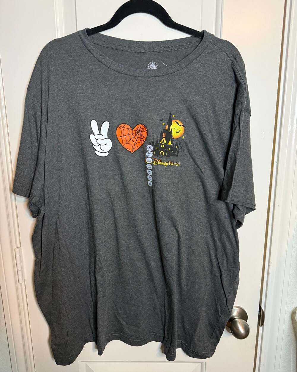 Disney Parks 2XL 2025 Fall Vibes Halloween Snacks Mickey Ghost Pumpkin Shirt